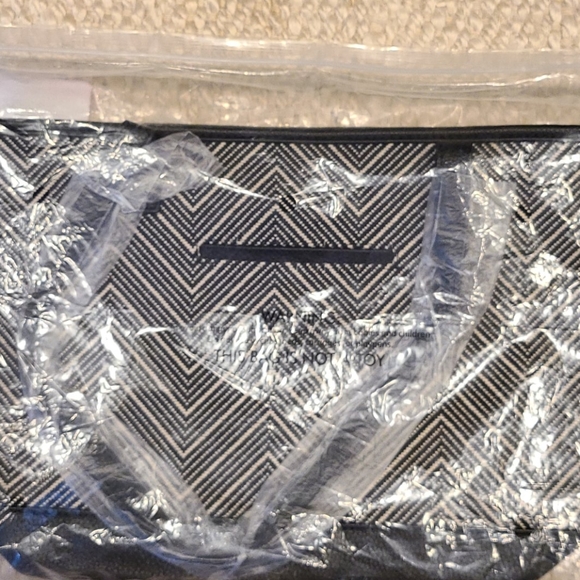 Thirty one Handbag - Picture 4 of 5